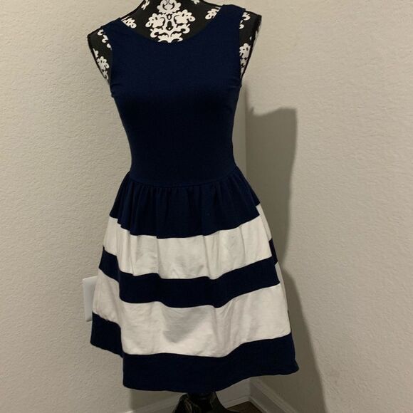 Red Saks Fifth Avenue Striped Dress - Picture 2 of 4